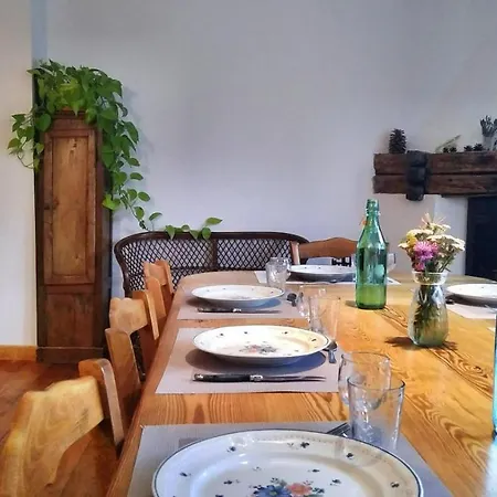 Les 1000 Cols, Anciennement Val D Azur Bed & Breakfast